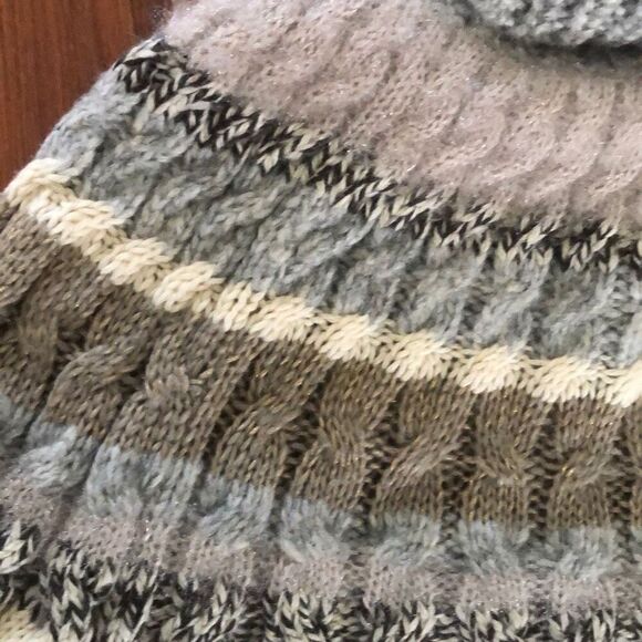 MWT LOFT Cozy turtleneck sweater size M cable knit gray cream - Picture 3 of 5